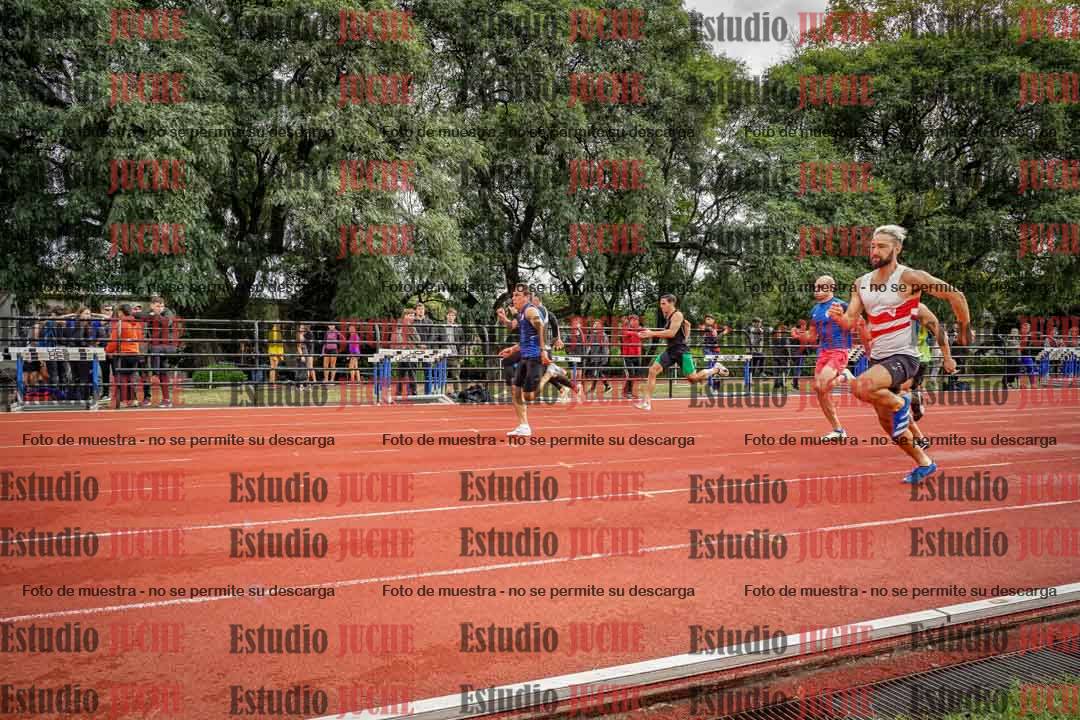 Fotos de los 100 m llanos de varones