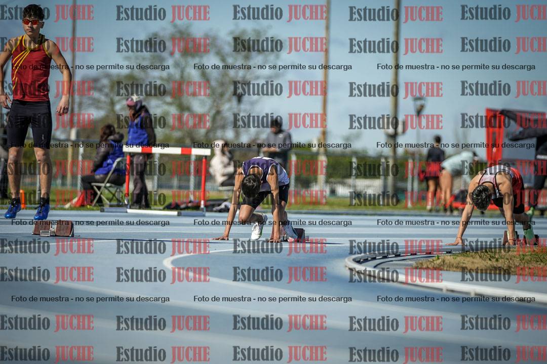 Fotos de los 200 m llanos de varones