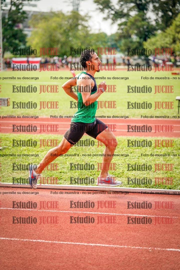 Fotos de los 3000 m llanos de varones