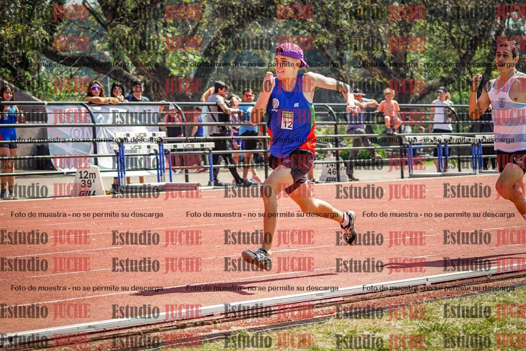 Fotos de los 800 m llanos de varones
