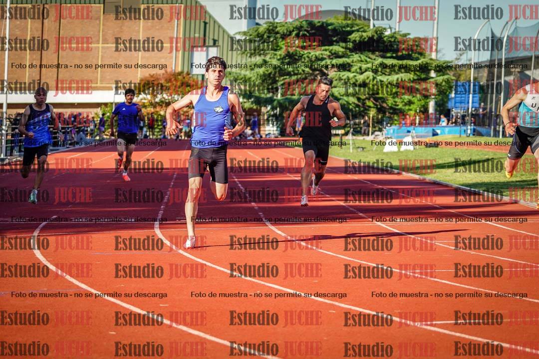 Fotos de los 100 m llanos de varones