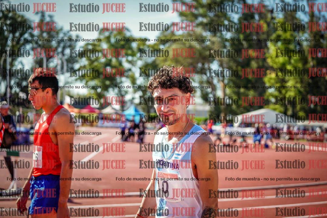 Fotos de los 800 m llanos de varones