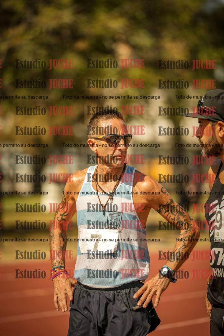 Fotos de los 3000 m llanos de varones