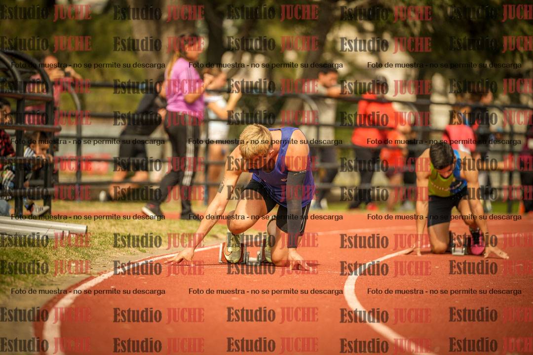 Fotos de los 200 m llanos de varones