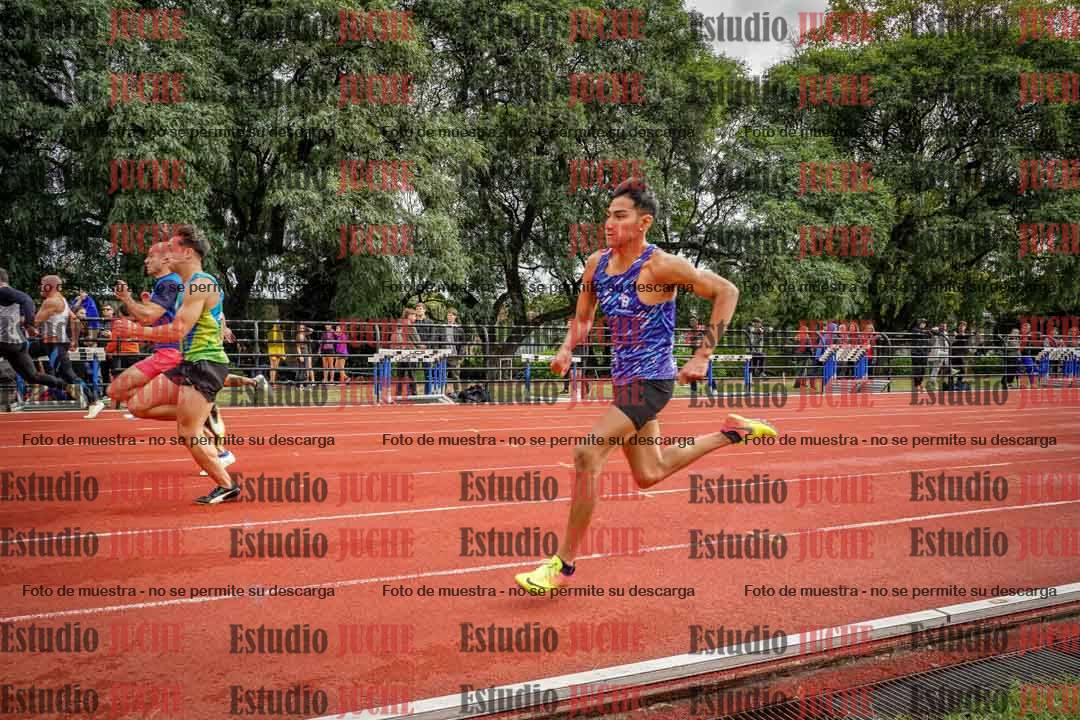 Fotos de los 100 m llanos de varones
