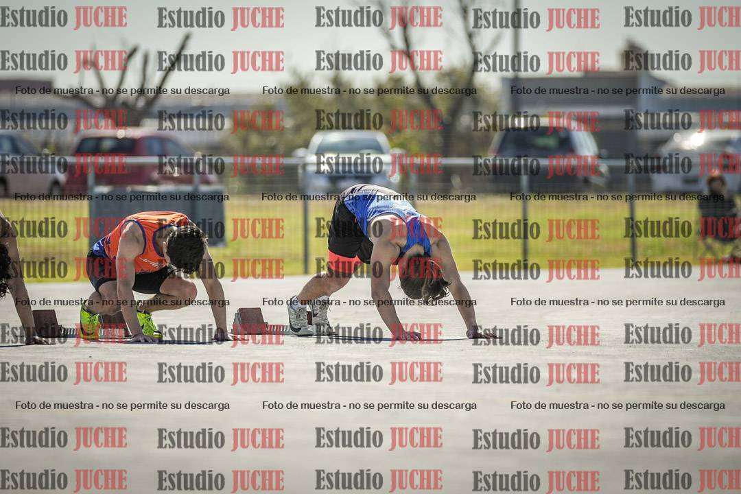 Fotos de los 100 m llanos de varones