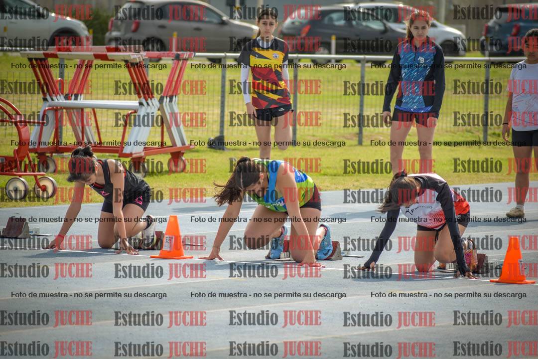 Fotos de los 80 m llanos de mujeres