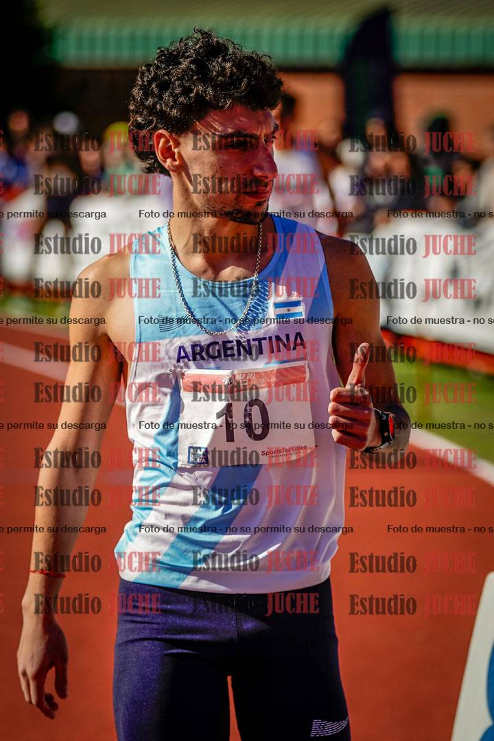 Fotos de los 800 m llanos de varones