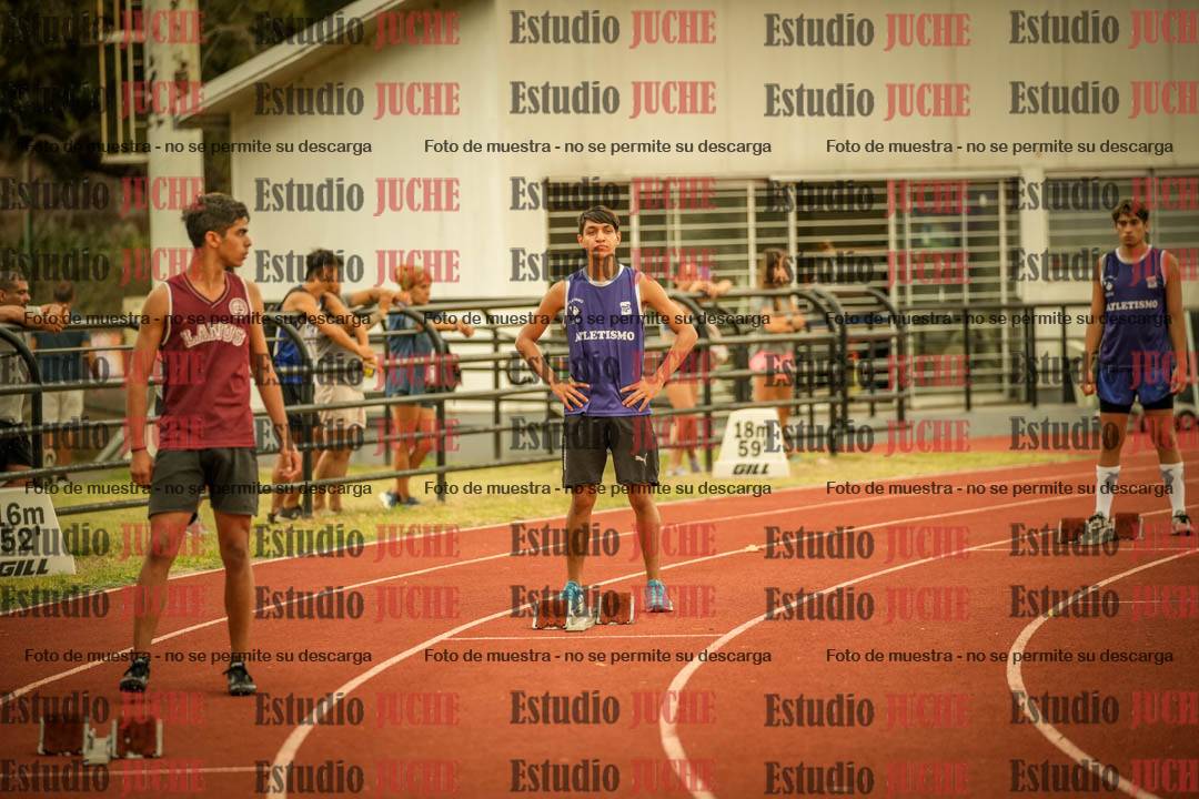 Fotos de los 400 m con vallas de varones