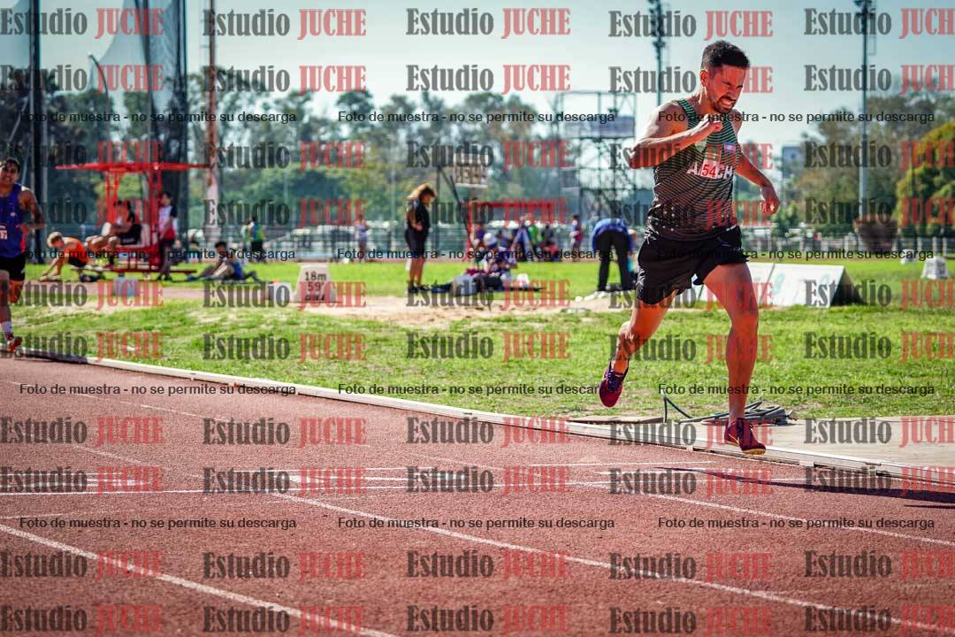 Fotos de los 800 m llanos de varones