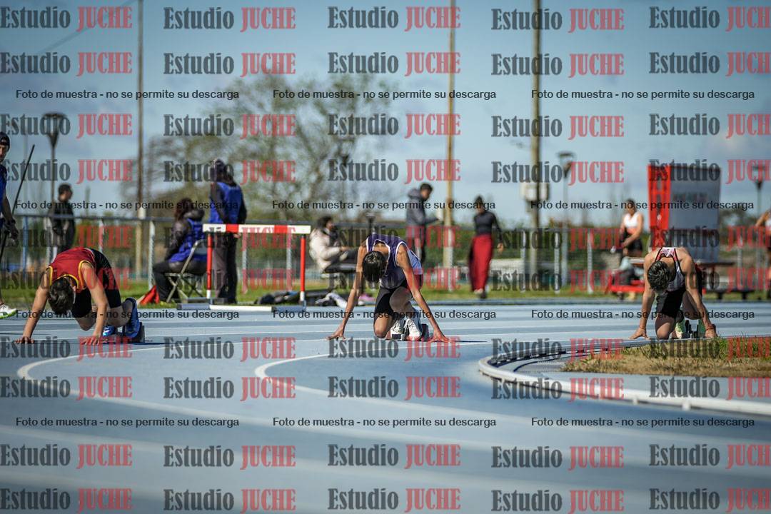 Fotos de los 200 m llanos de varones