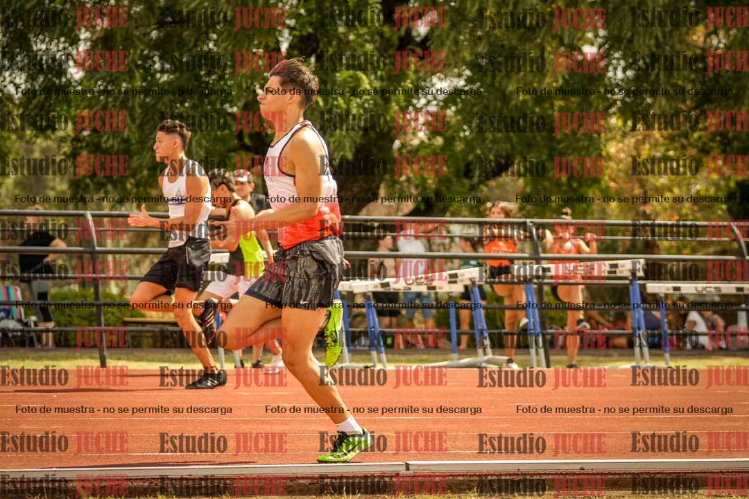 Fotos de los 100 m llanos de varones