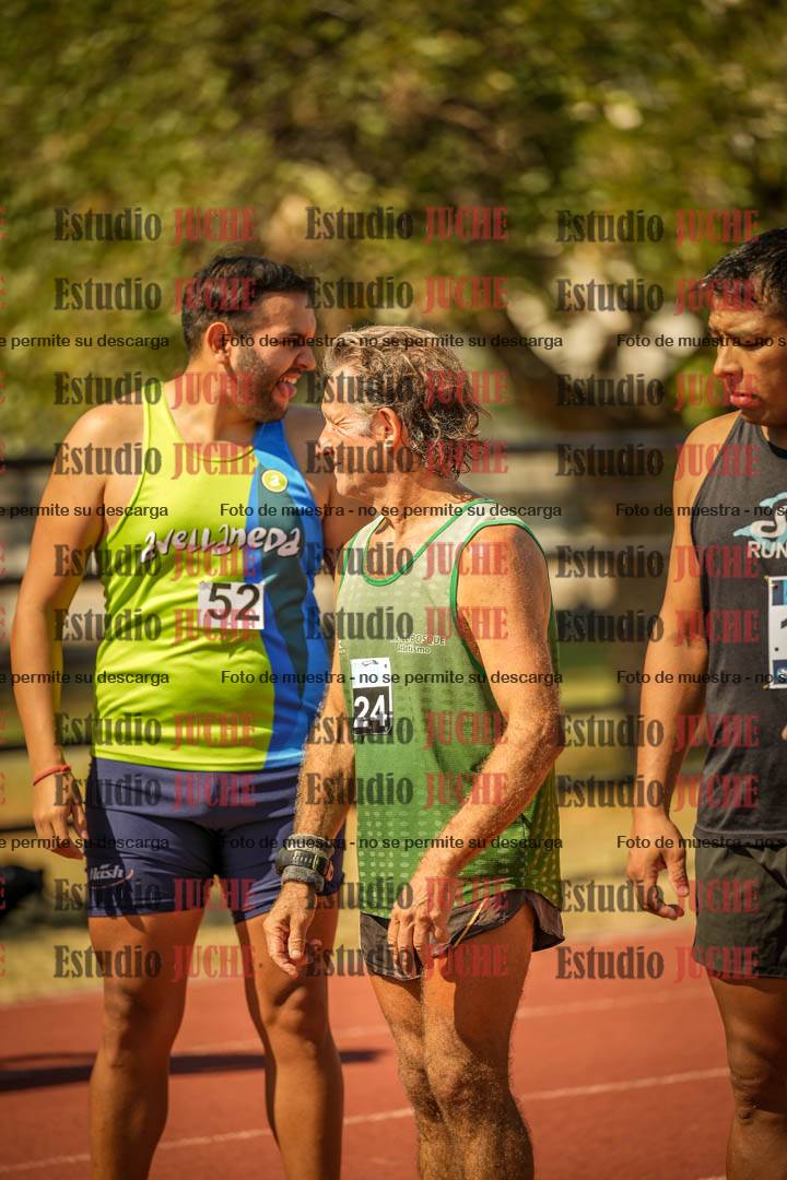 Fotos de los 3000 m llanos de varones
