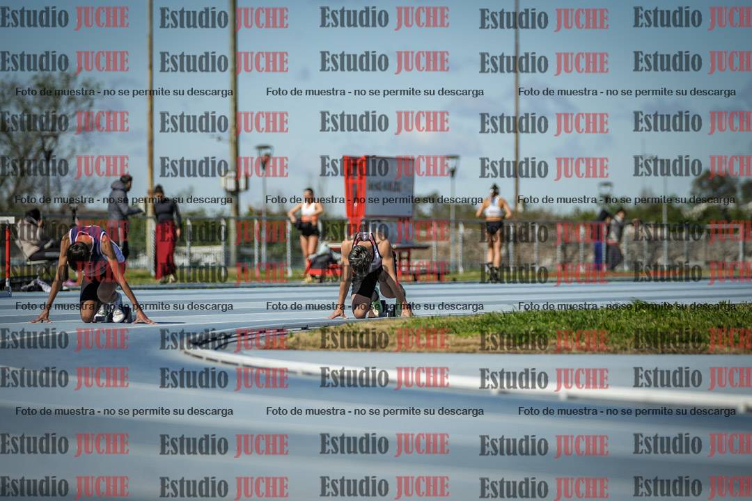Fotos de los 200 m llanos de varones