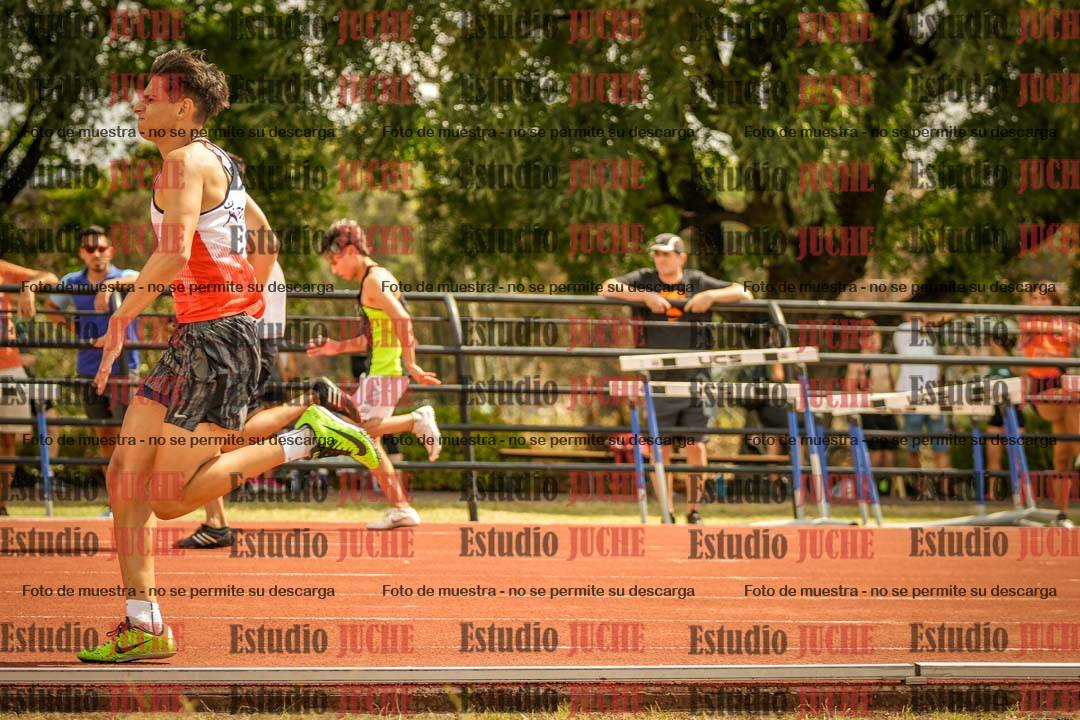 Fotos de los 100 m llanos de varones