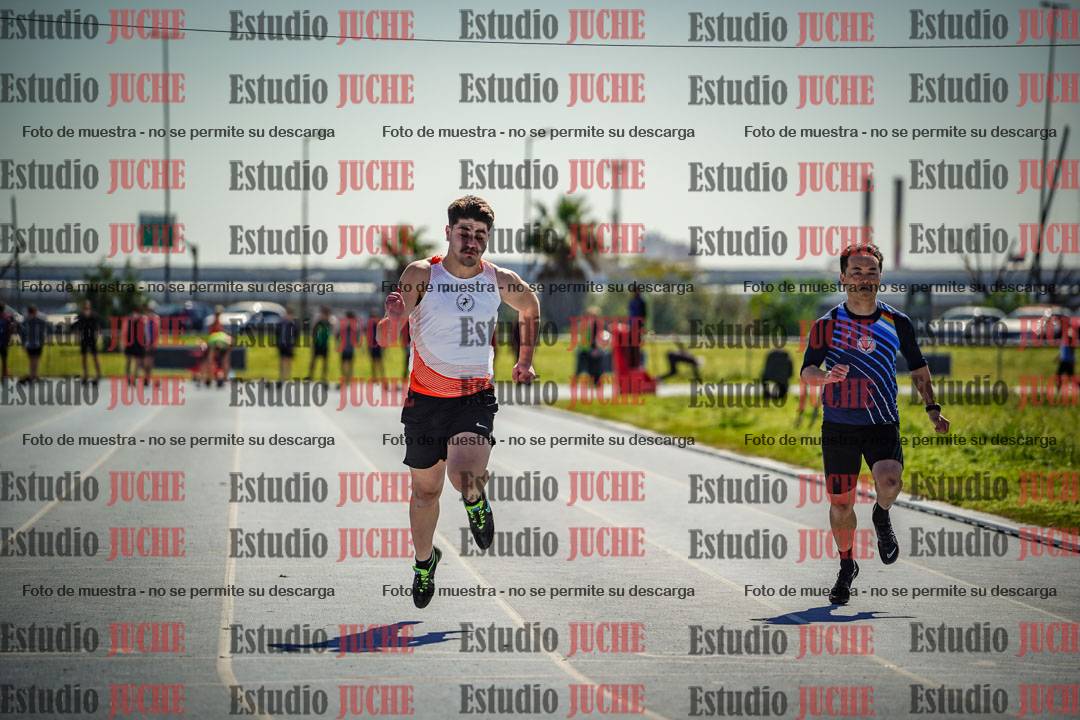 Fotos de los 100 m llanos de varones