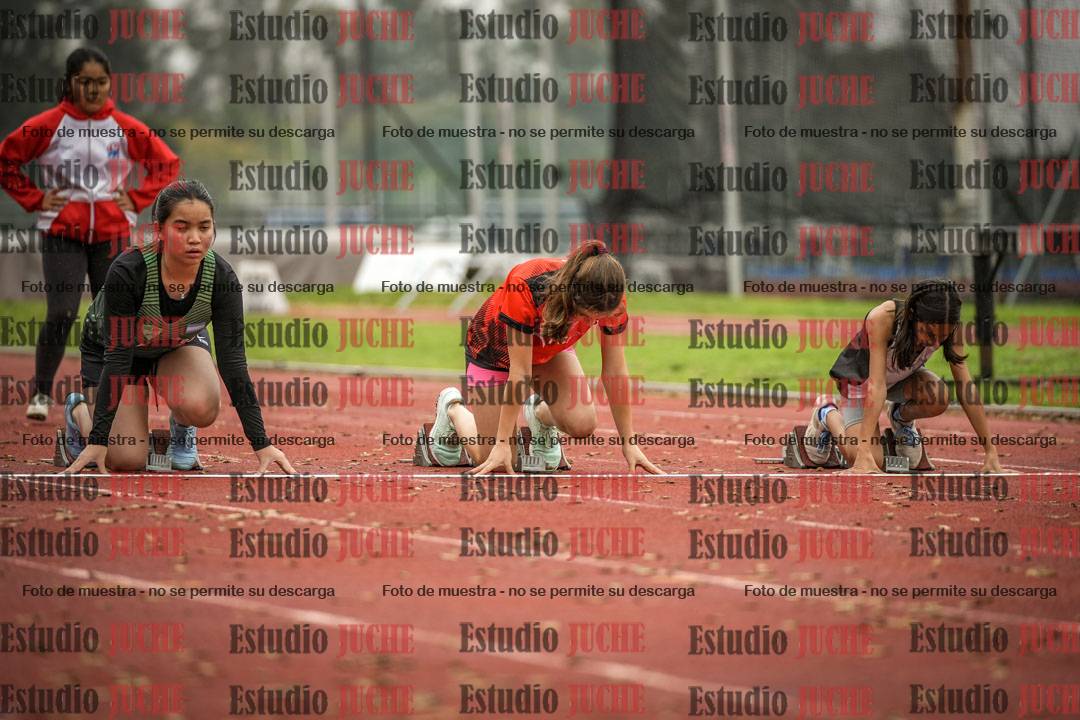 Fotos de los 50 m llanos de mujeres