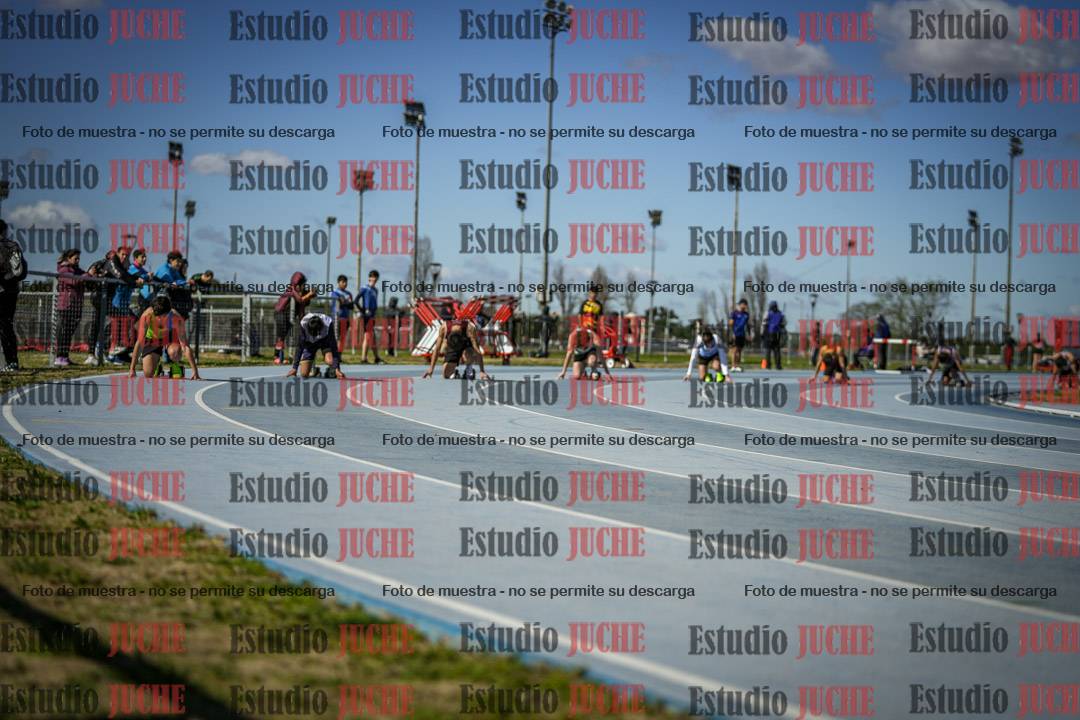 Fotos de los 200 m llanos de varones