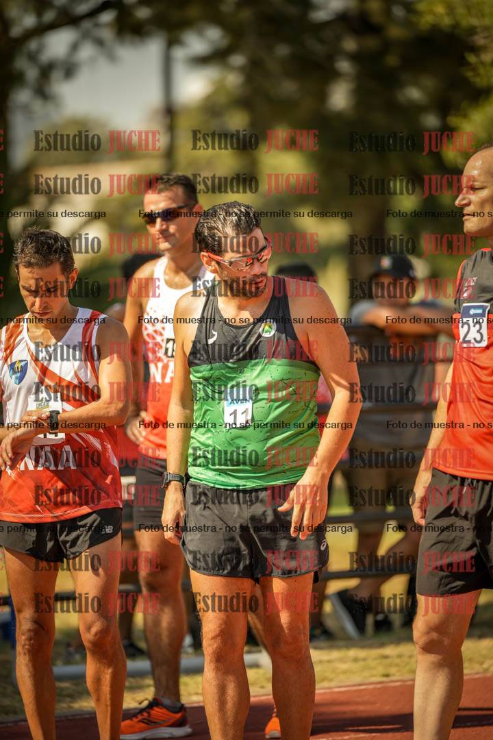 Fotos de los 3000 m llanos de varones