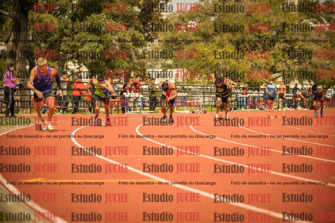 Fotos de los 200 m llanos de varones