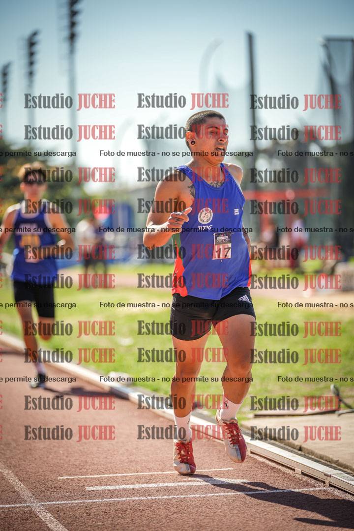 Fotos de los 800 m llanos de varones