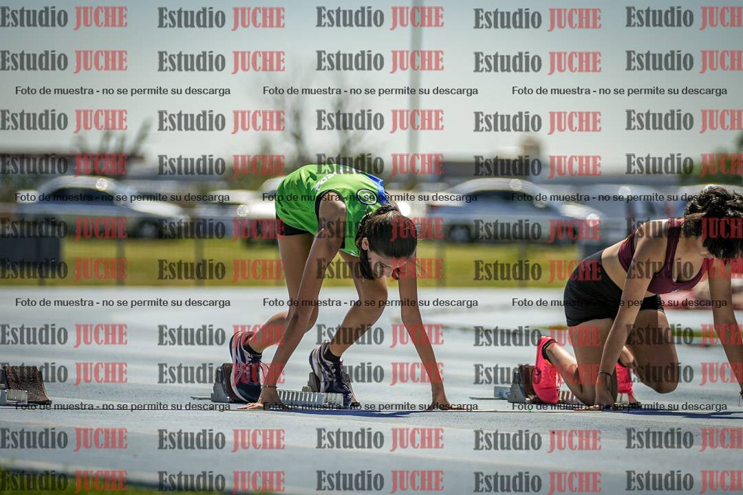 Fotos de los 80 m llanos de mujeres