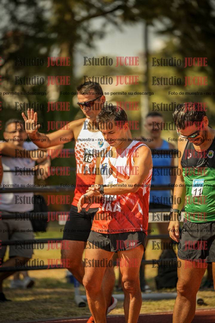 Fotos de los 3000 m llanos de varones