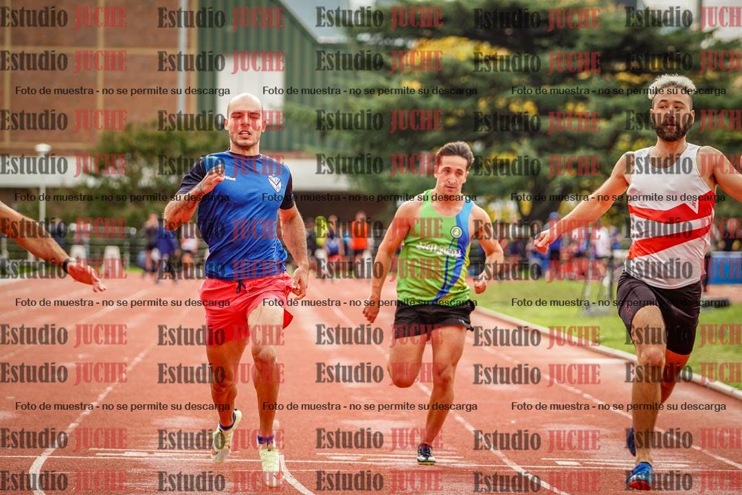 Fotos de los 100 m llanos de varones