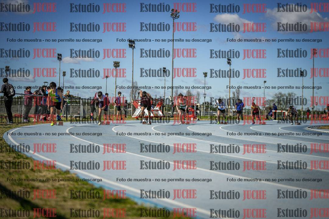 Fotos de los 200 m llanos de varones