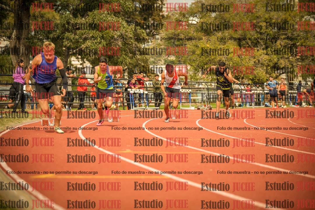 Fotos de los 200 m llanos de varones