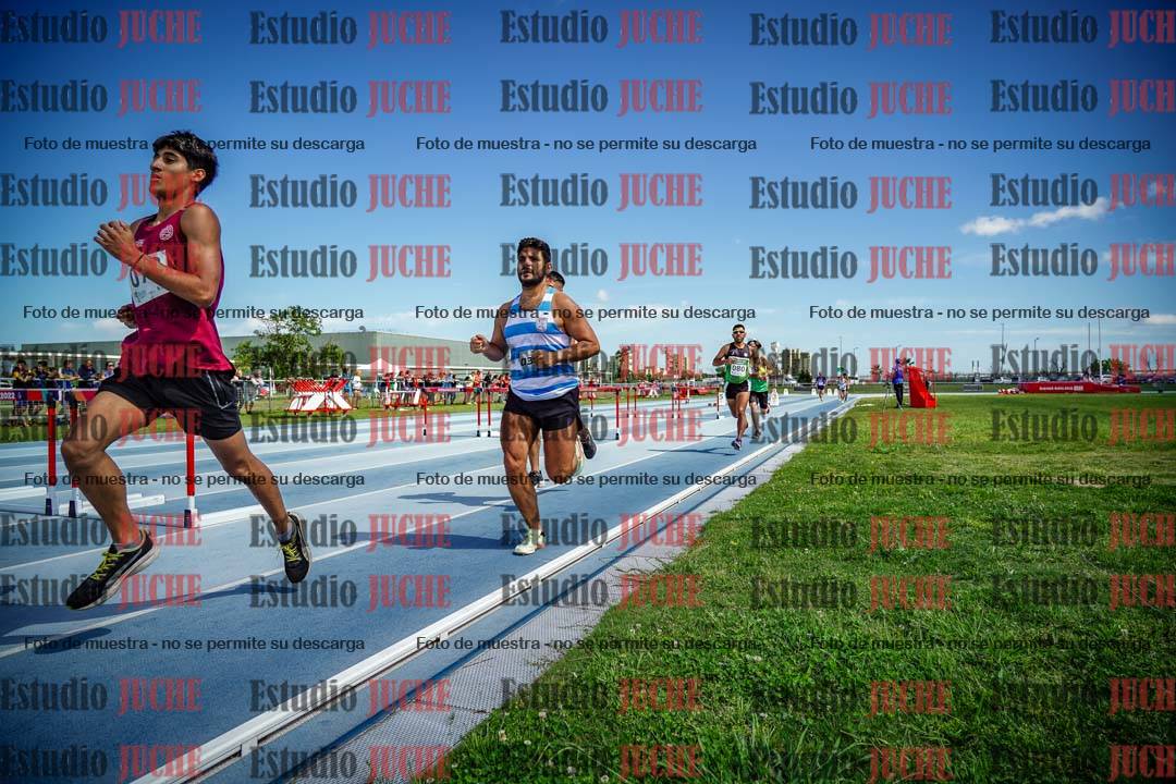 Fotos de los 1000 m llanos de varones