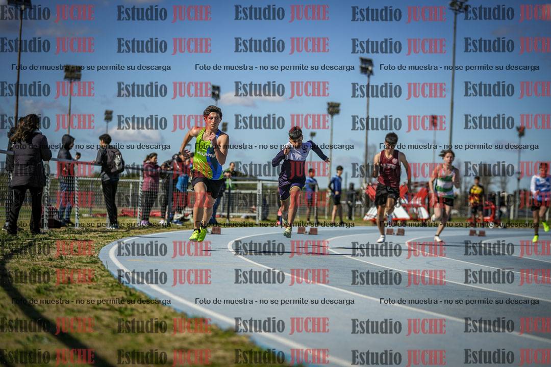 Fotos de los 200 m llanos de varones