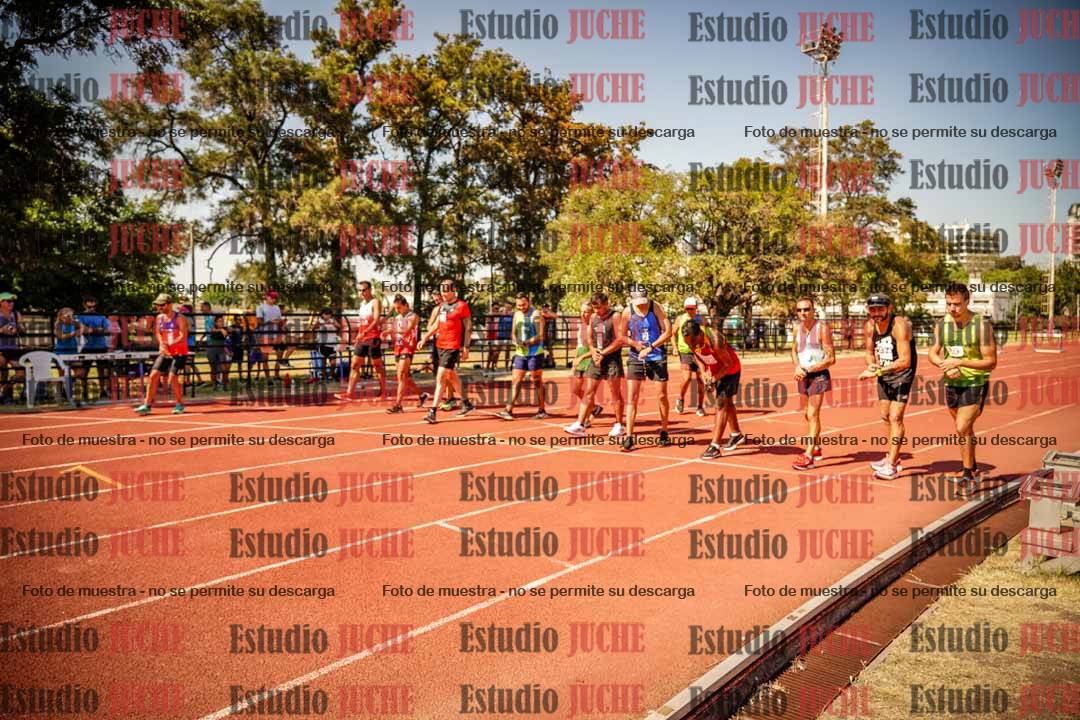 Fotos de los 3000 m llanos de varones