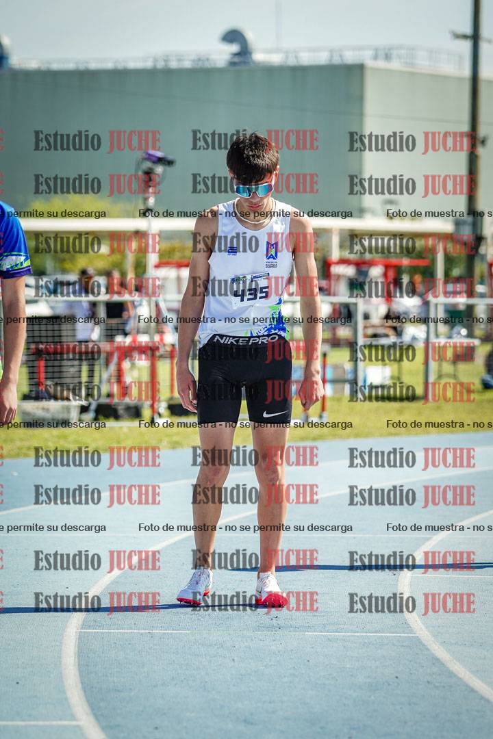 Fotos de los 800 m llanos de varones