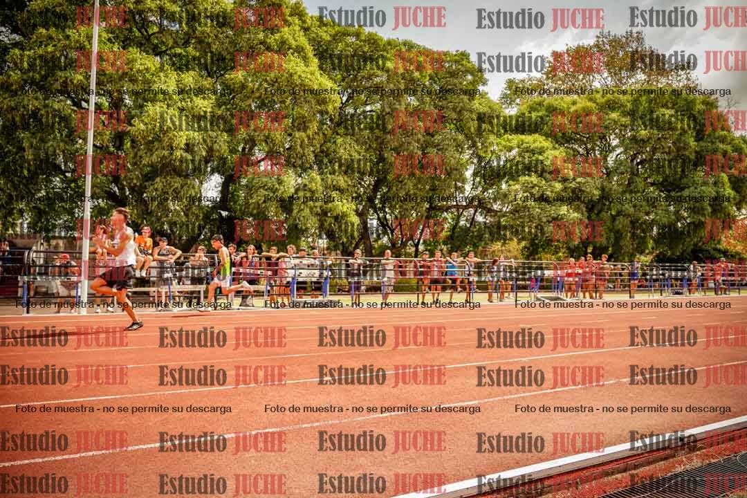 Fotos de los 100 m llanos de varones