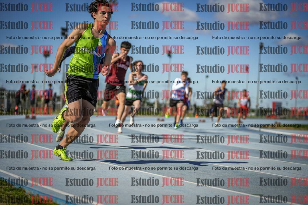 Fotos de los 200 m llanos de varones