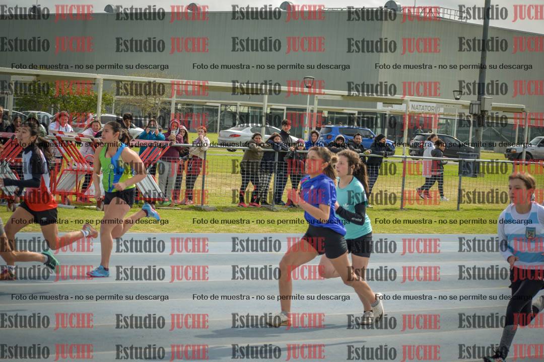 Fotos de los 80 m llanos de mujeres