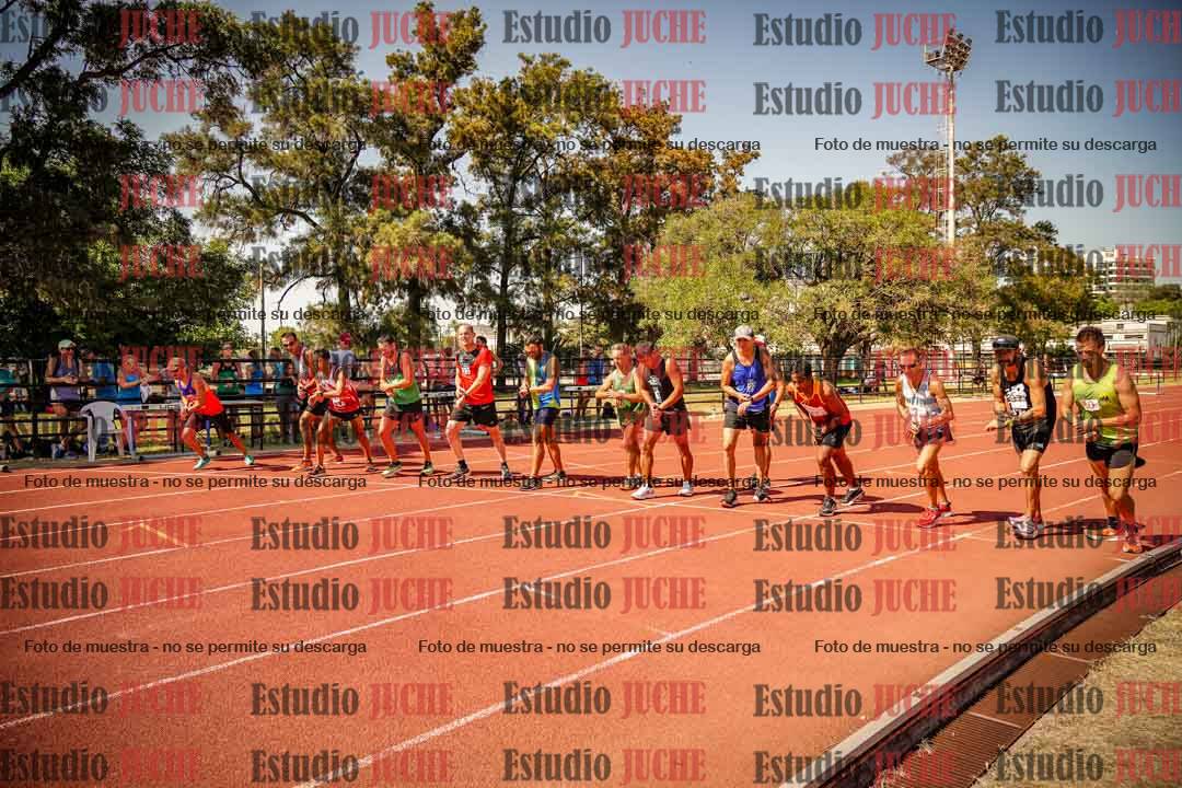 Fotos de los 3000 m llanos de varones