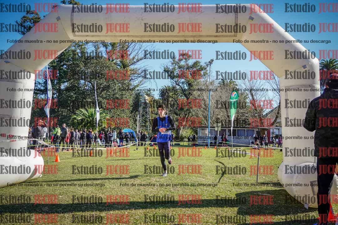 Fotos de la llegada del cross de 6000 m
