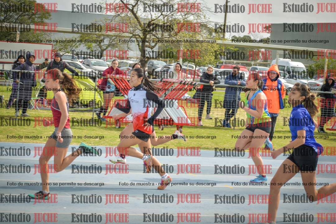Fotos de los 80 m llanos de mujeres