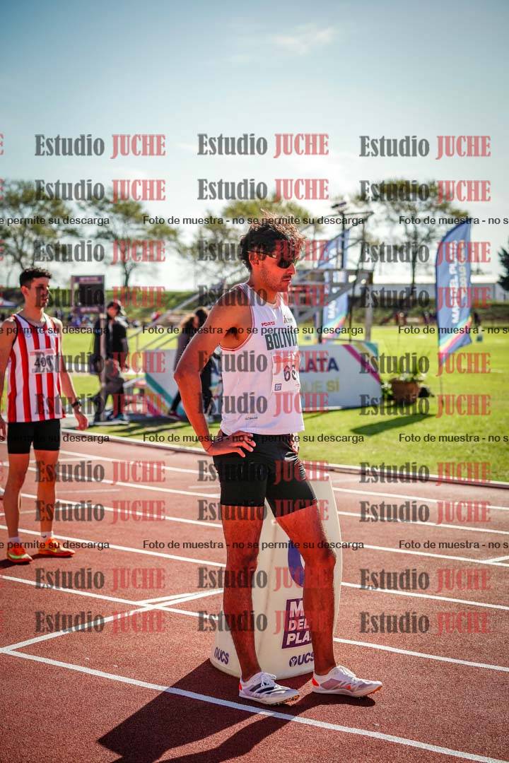 Fotos de los 800 m llanos de varones