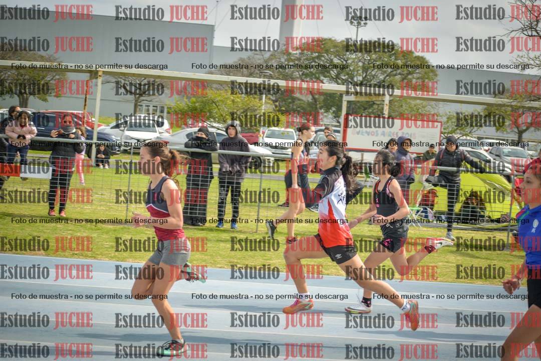 Fotos de los 80 m llanos de mujeres