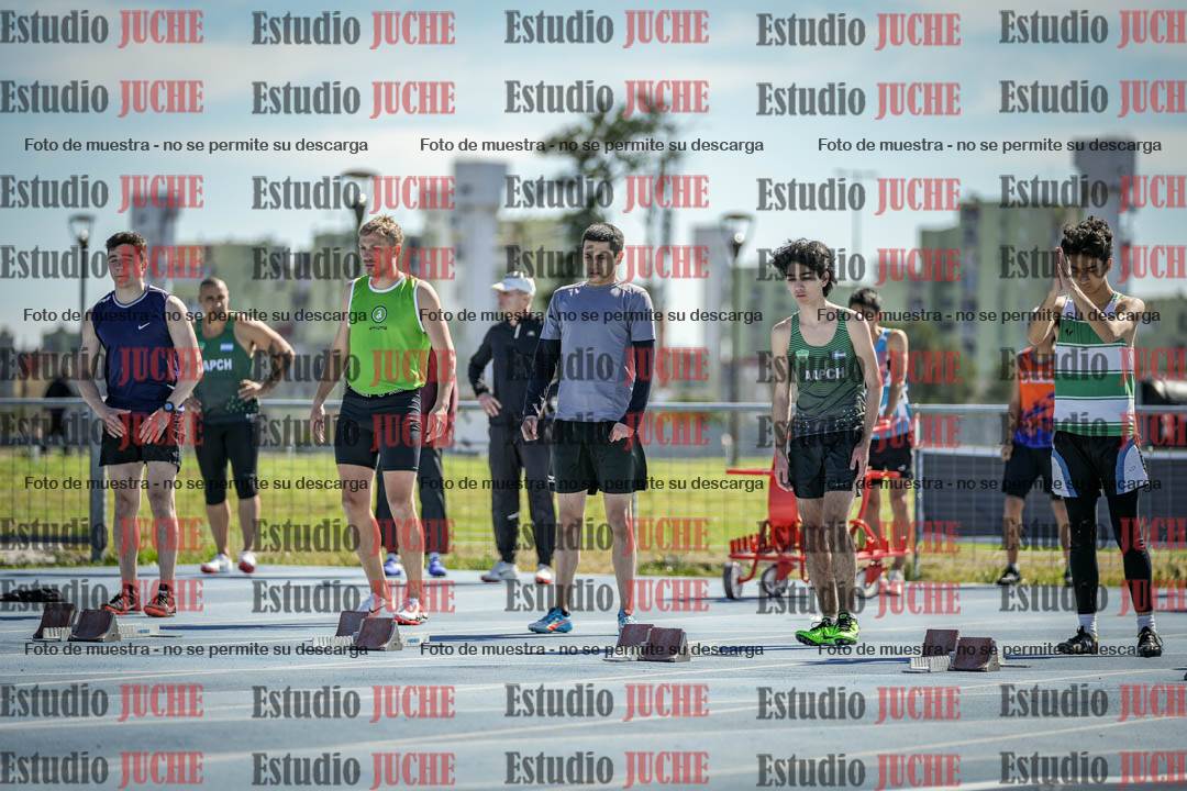 Fotos de los 100 m llanos de varones