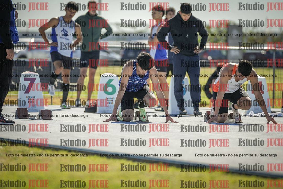 Fotos de los 100 m llanos de varones