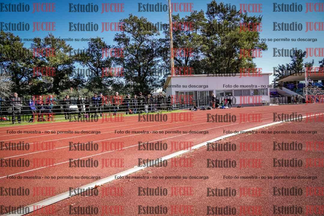 Fotos de los 800 m llanos de varones