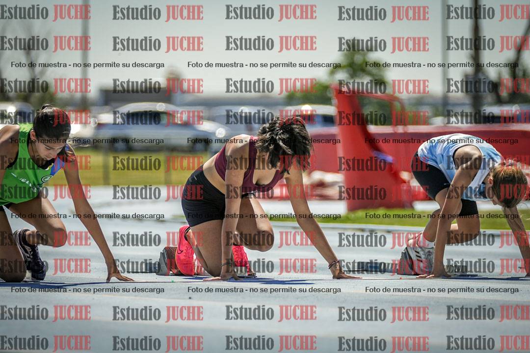Fotos de los 80 m llanos de mujeres