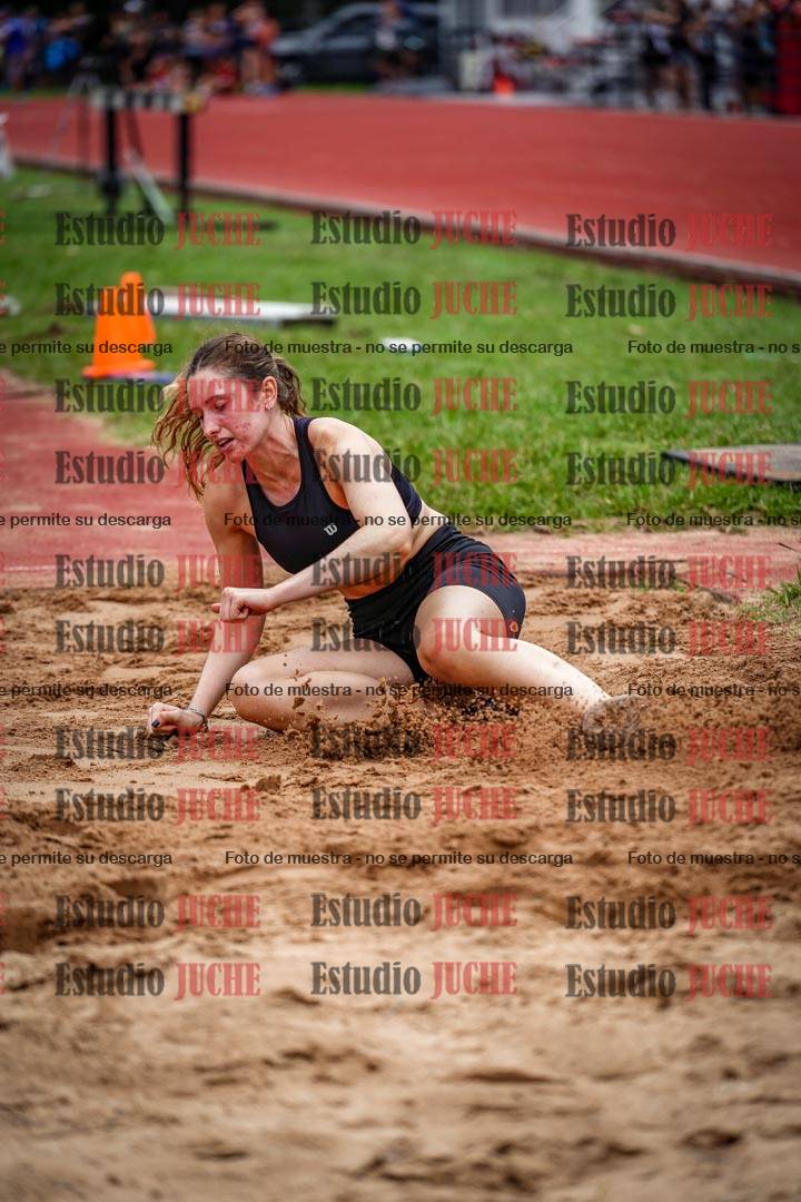 Fotos del salto triple - tabla de 8 y 10