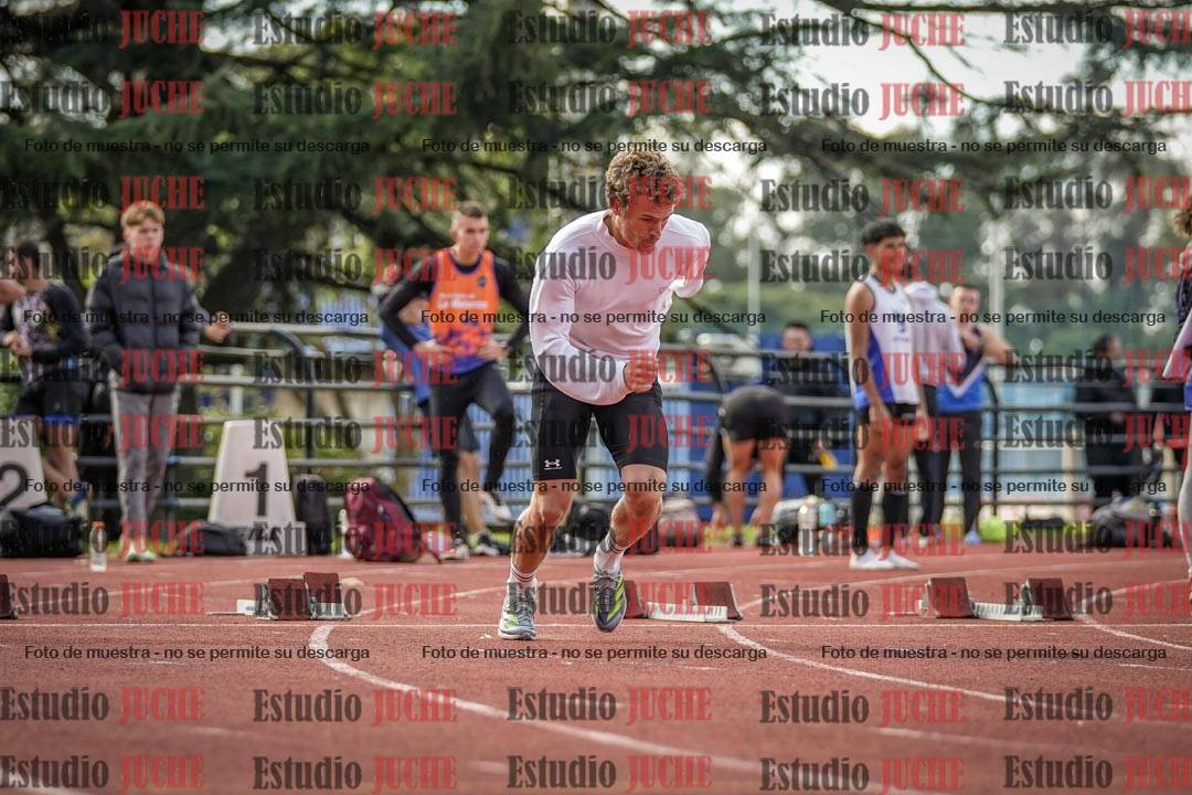 Fotos de los 100 m llanos de varones