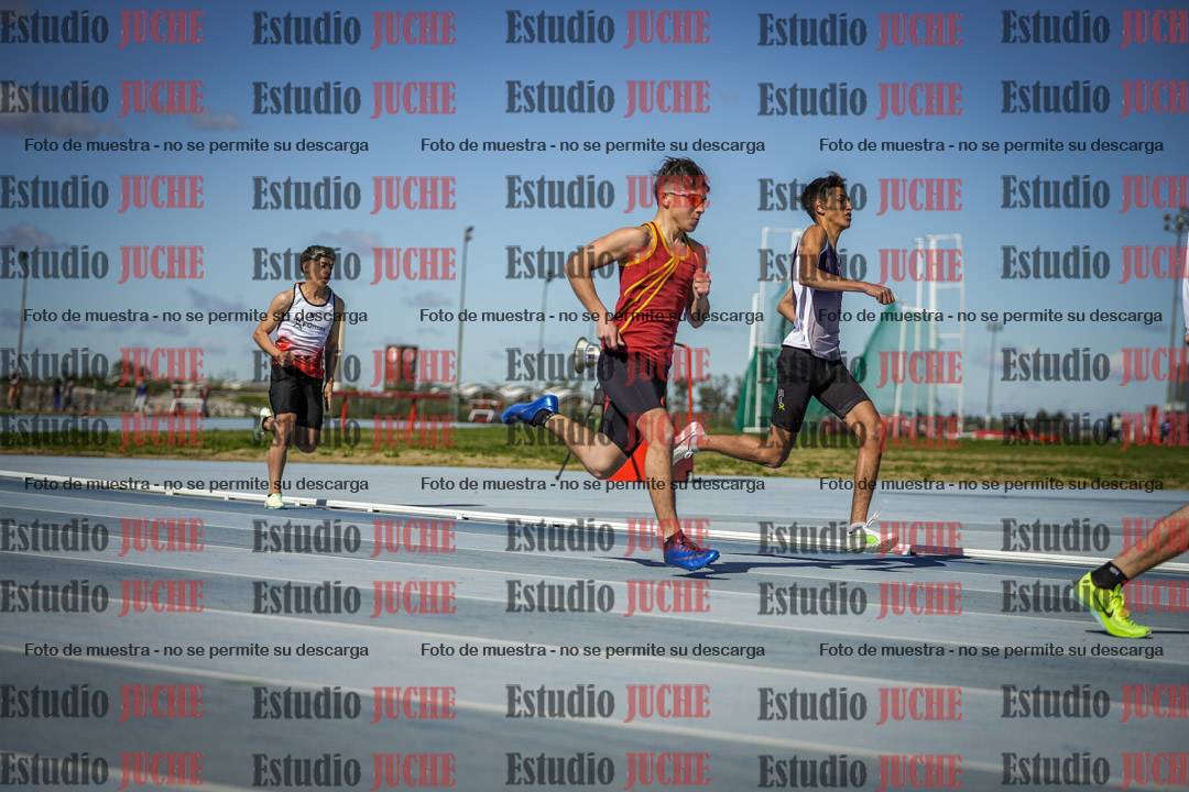 Fotos de los 200 m llanos de varones