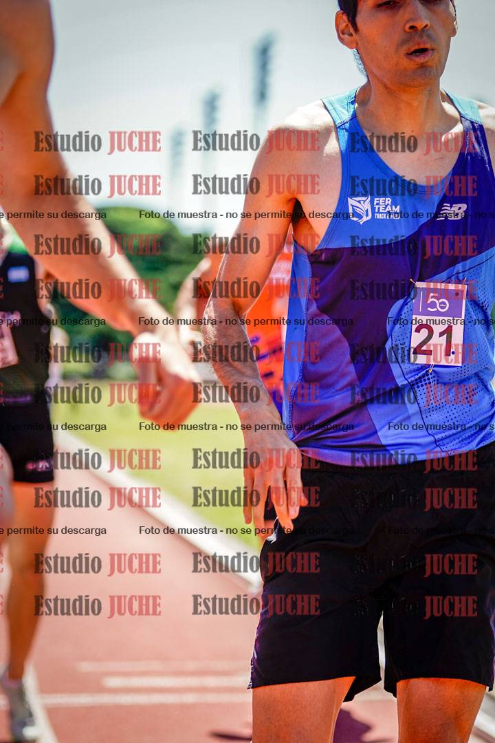 Fotos de los 800 m llanos de varones